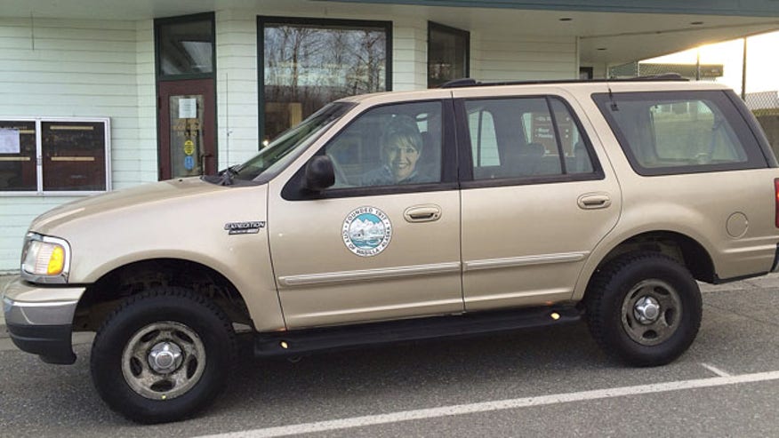 Palin Vehicle eBay_Cham.jpg